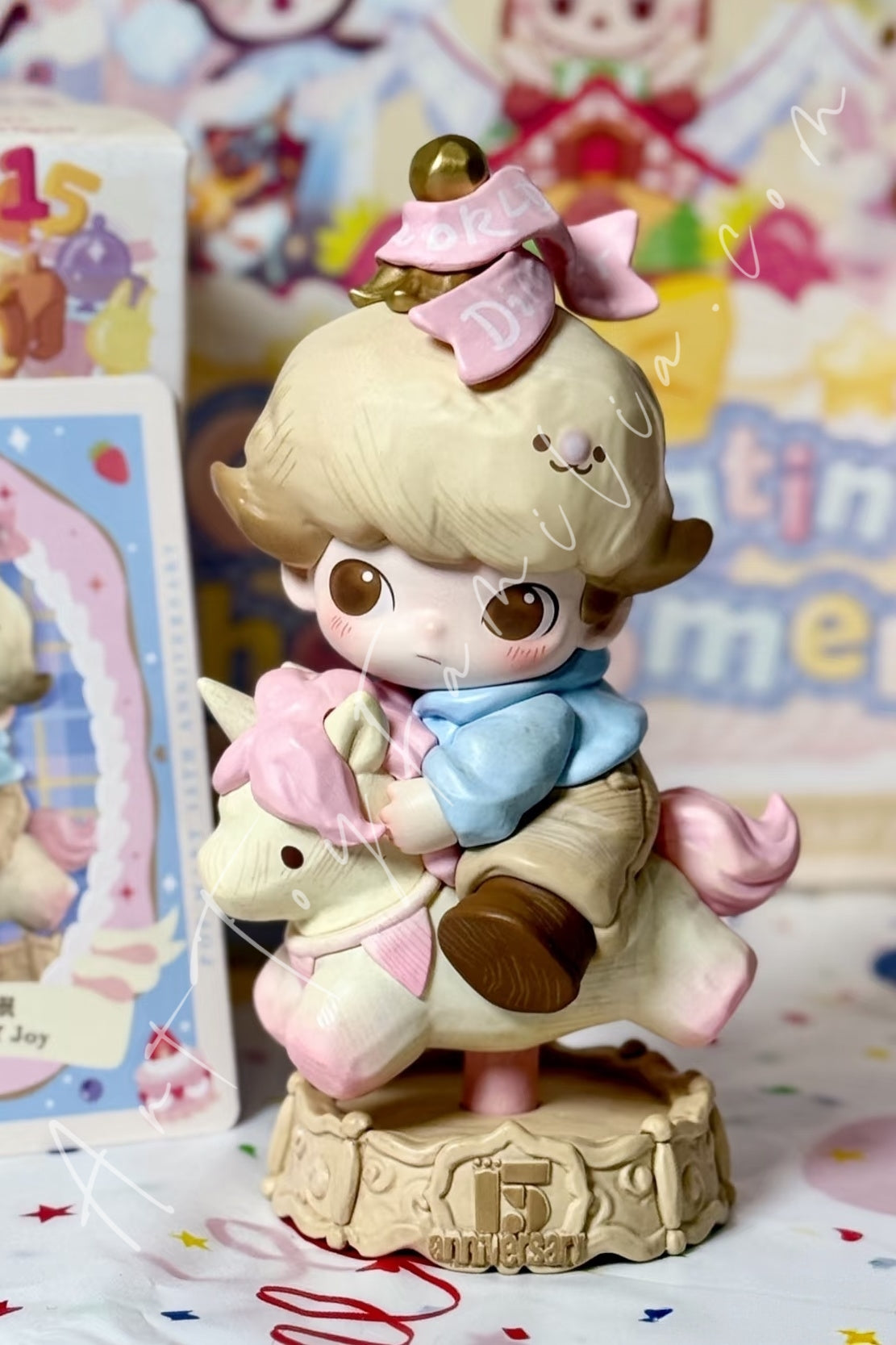 Celebrating The Moment-Popmart 15th Annivesary Series - 庆祝这一刻