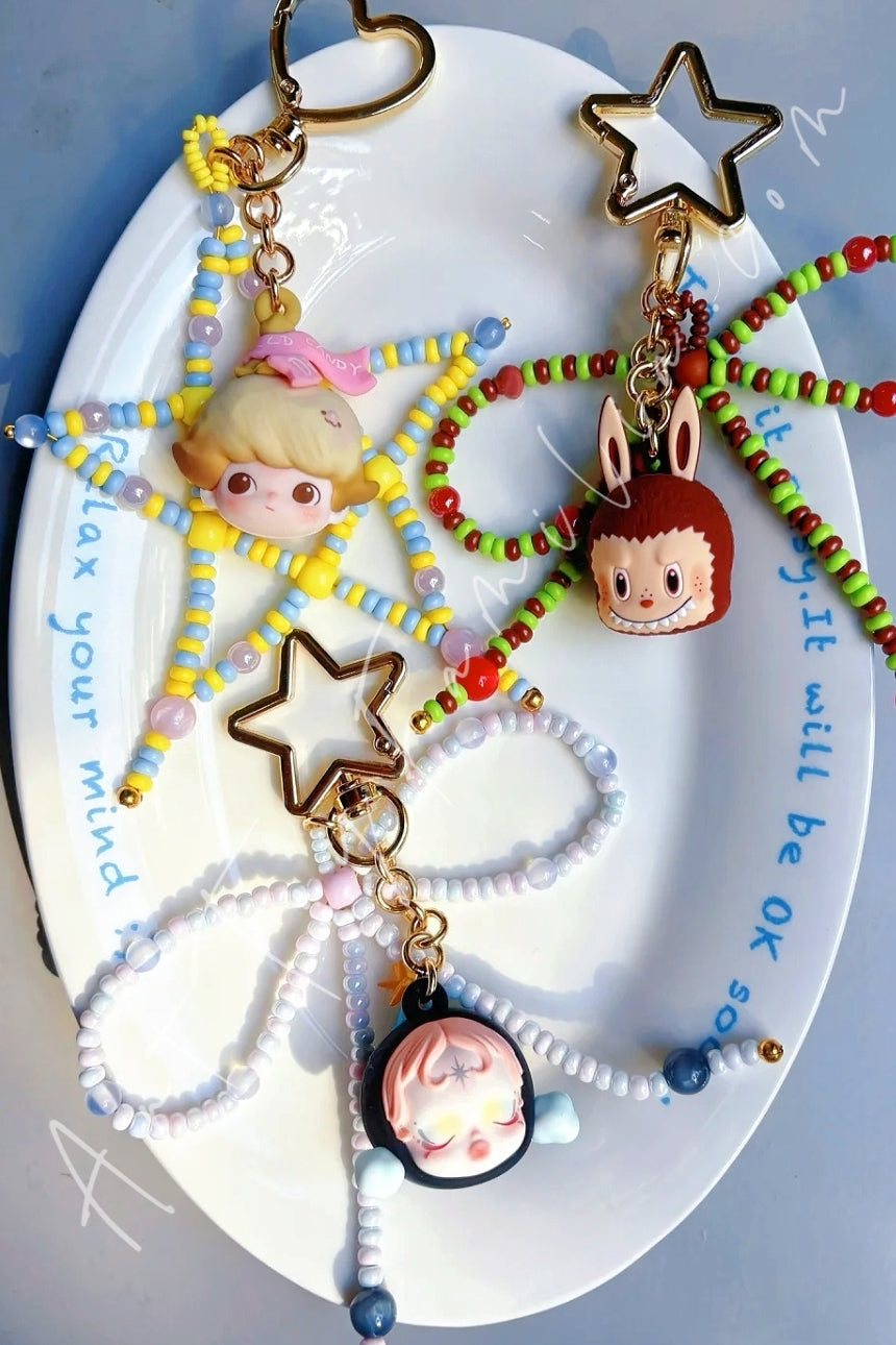 Popmart Celebrating The Moment Series Cable Pendant -庆祝这一刻系列数据线挂件 Sealed Fullset