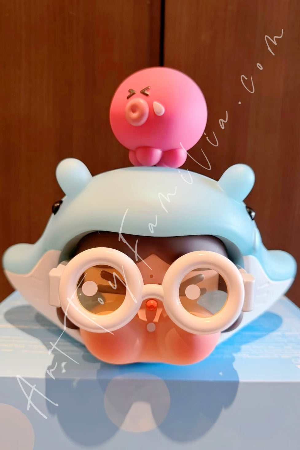 Popmart Crybaby Cry Me an Ocean Series Lamp