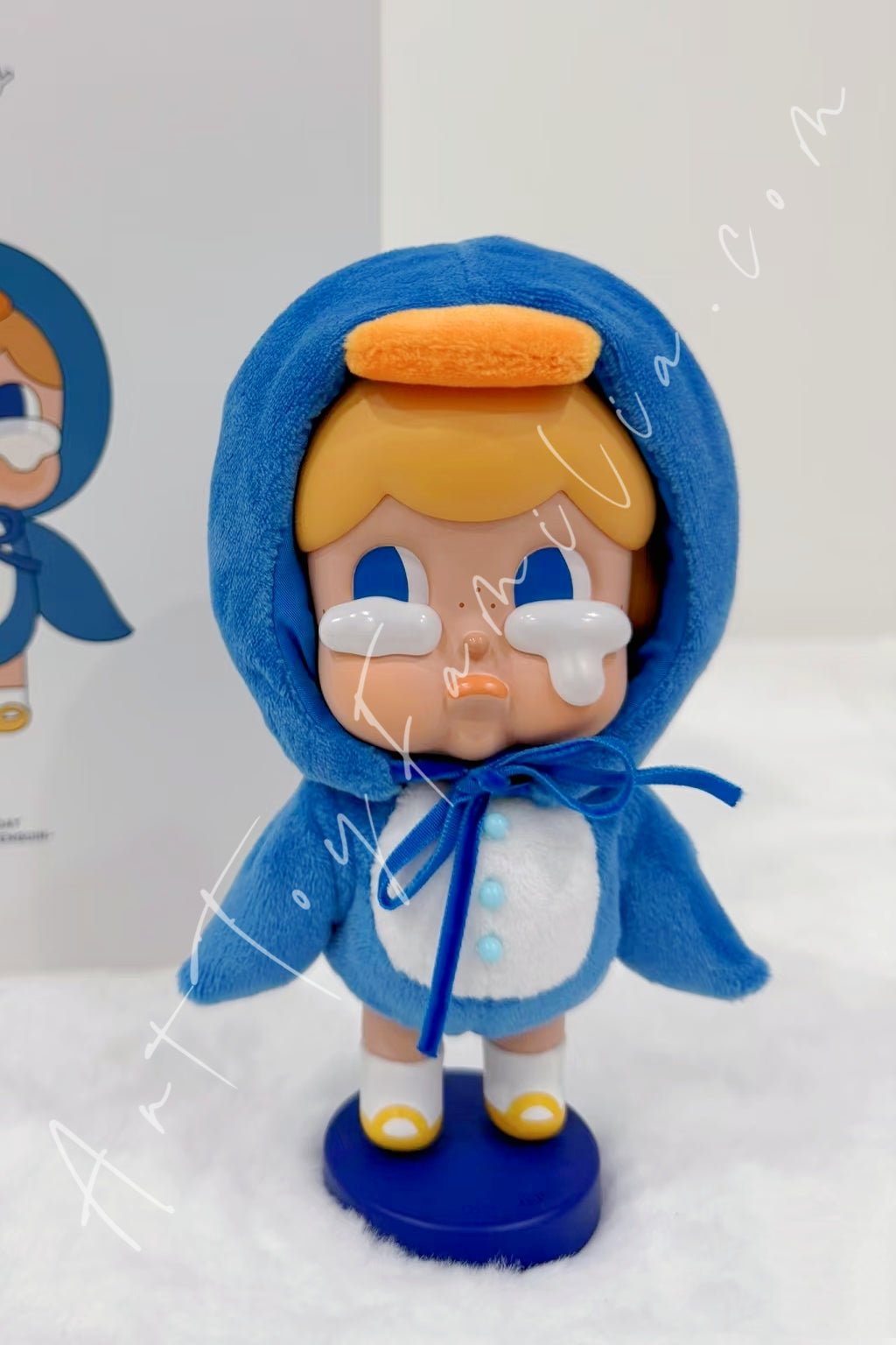 Popmart Crybaby Crybuddy-200% Sad Zoo Day Series The Clumsy Penguin