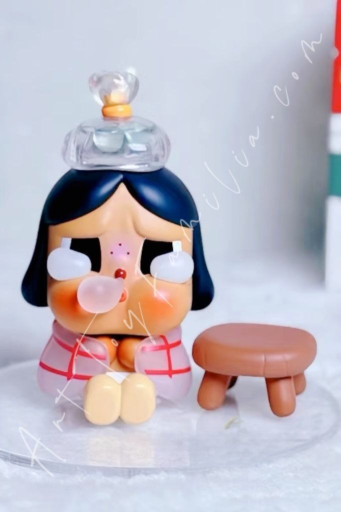 Popmart Crybaby Lonely Christmas Series A Lonely Me