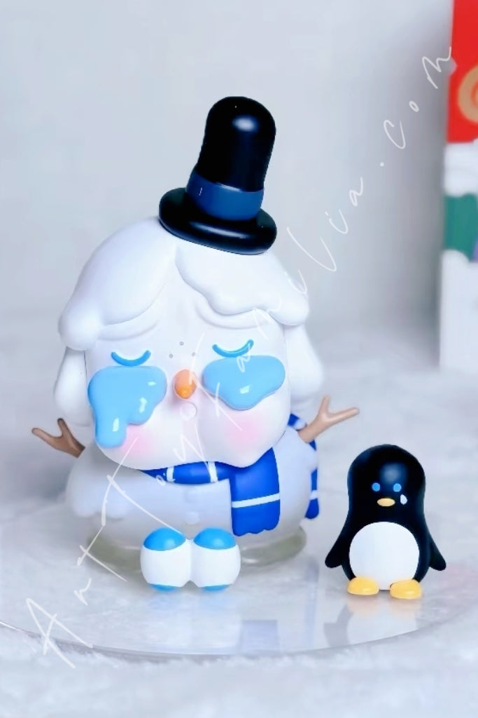 Popmart Crybaby Lonely Christmas Series A Lonely Snowman