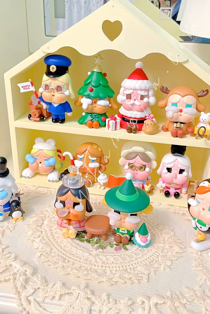 Crybaby Lonely Christmas Series - 孤独圣诞系列– Art Toy Familia