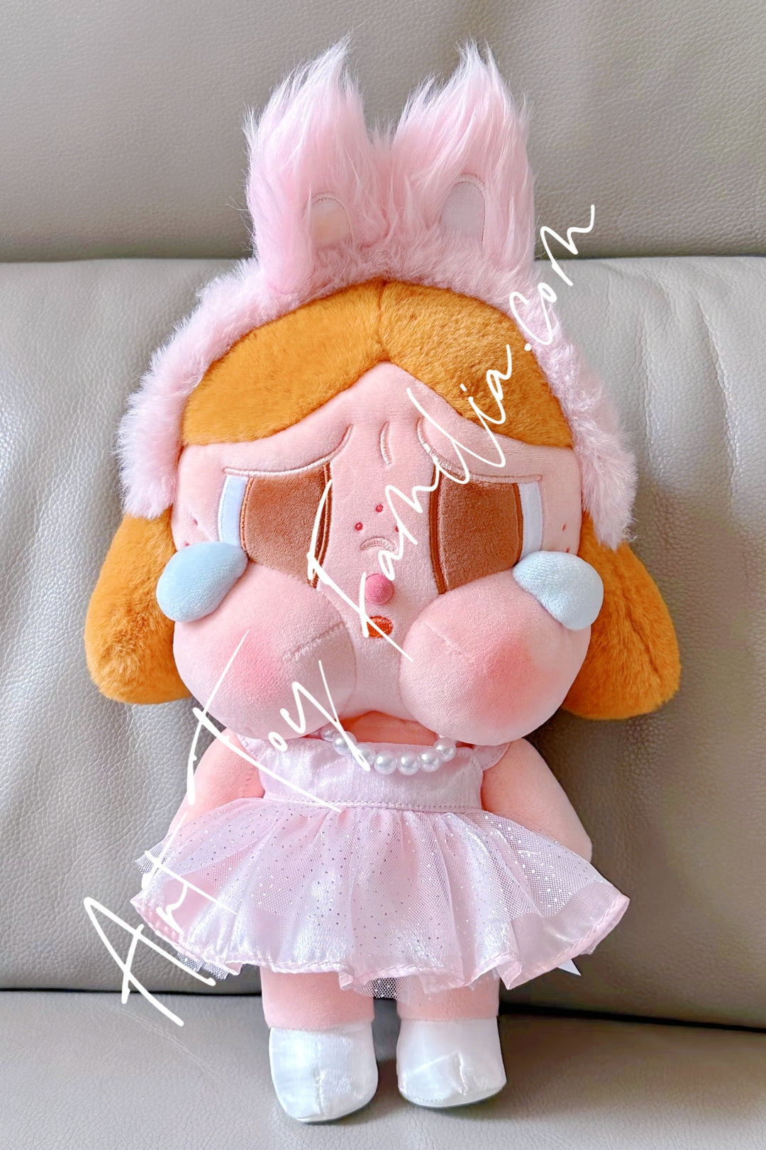 Popmart Crybaby Shiny Shiny Series Plush Doll Pink