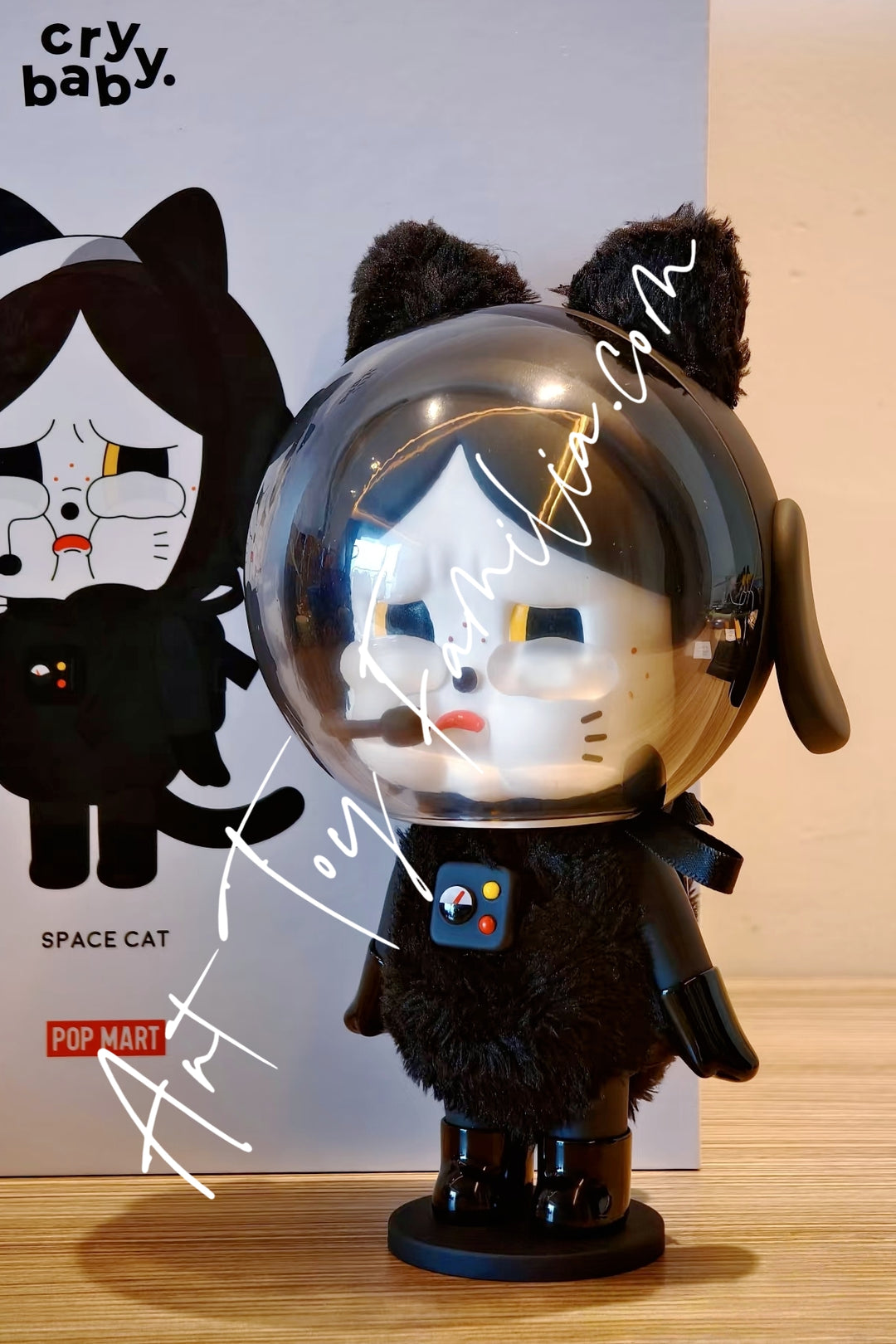 Popmart Crybaby Space Cat