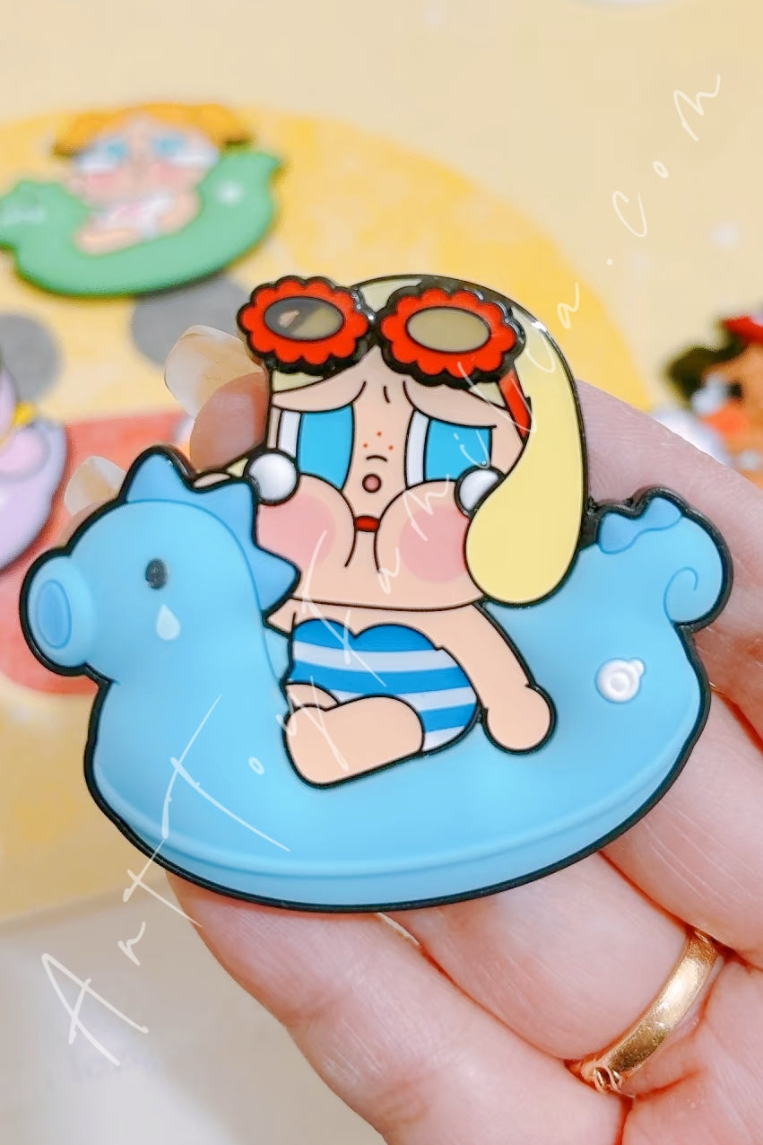 CRYBABY Vacation Mode On シリーズ マグネット Crybaby Vacation Mode On Series Fridge Magnet - Vacation Mode On