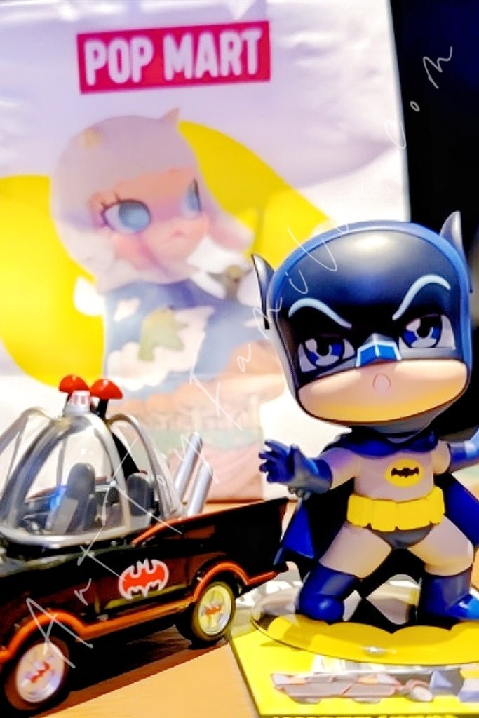 POP MART DC Batman 85th Anniversary Series – Art Toy Familia
