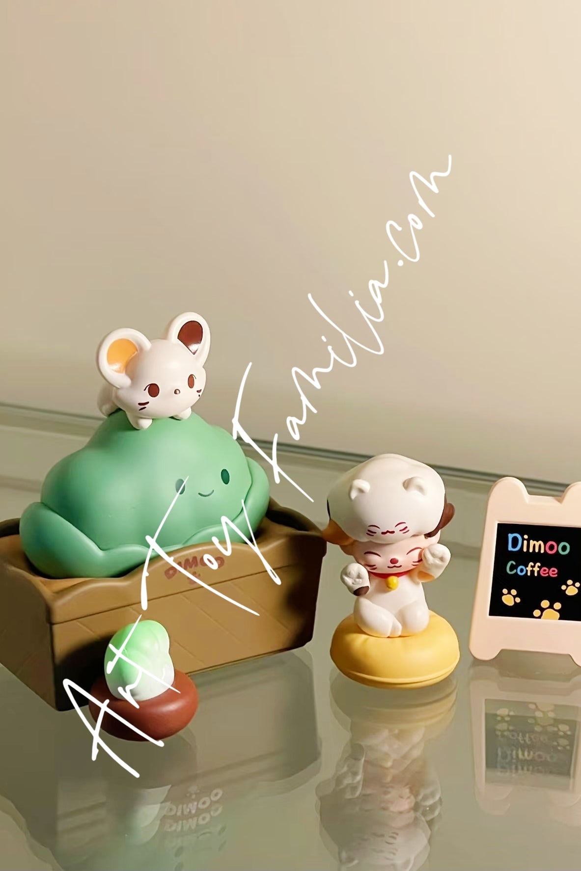 Dimoo Cat Mega POP MART Dimoo Cat Paradise Series – Art Toy Familia