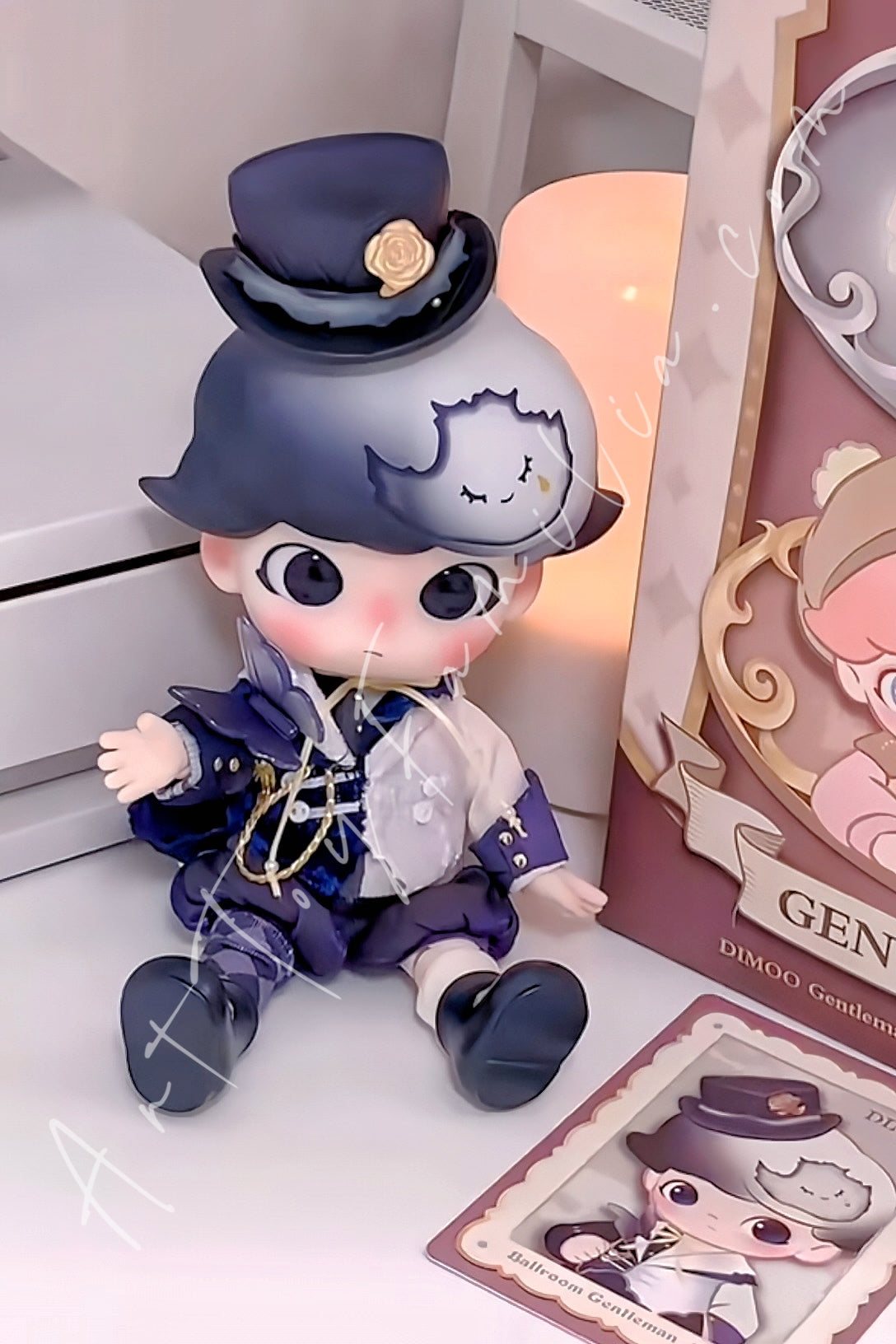 Dimoo Gentleman Series 1/8 Action Figure - 绅士系列1/8可动人