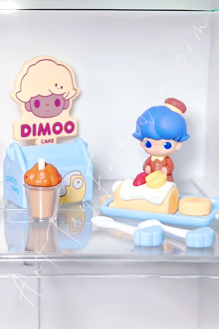 Popmart Dimoo Go On An Outing Together Series Strawberry Cream Roll