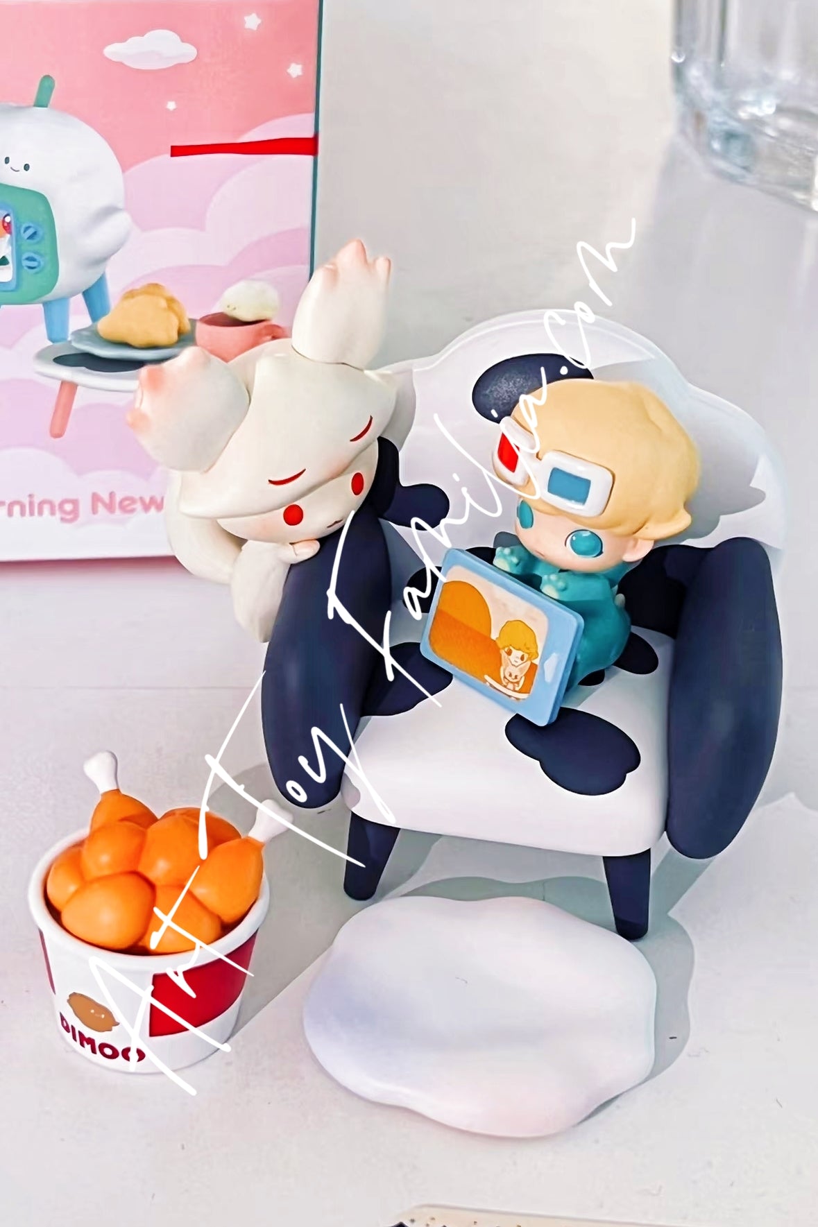 Popmart Dimoo Homebody Series Binge-watcher(Secret)
