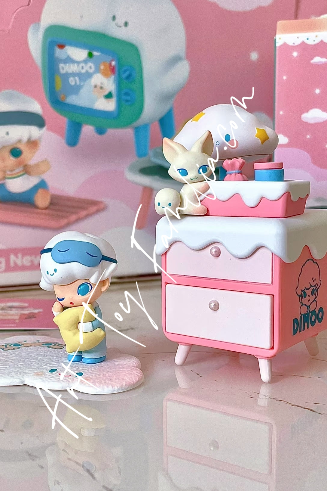 Popmart Dimoo Homebody Series Drowsy Look
