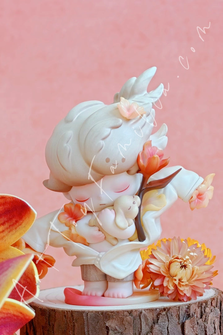 Popmart Dimoo Love's Guardian Figurine