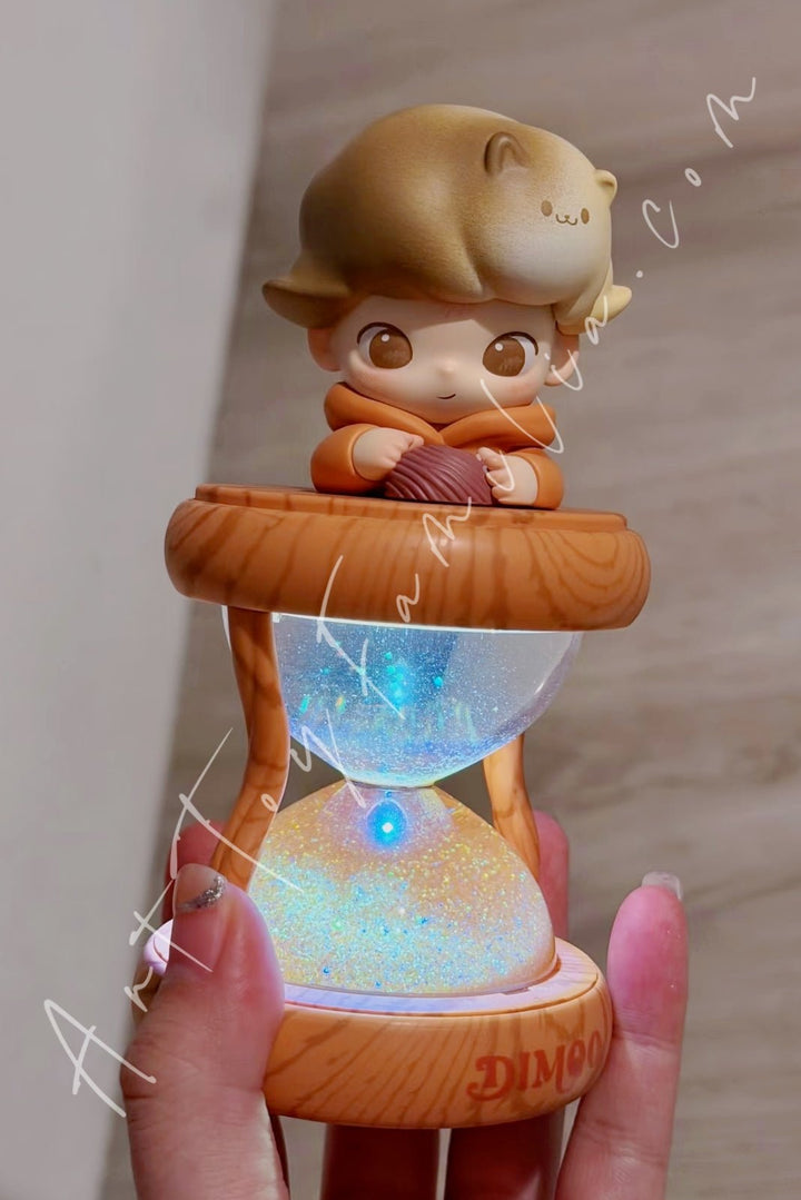 Popmart Dimoo Memories We Hold Series Glowing Hourgalss Crystal Ball Purring Thread