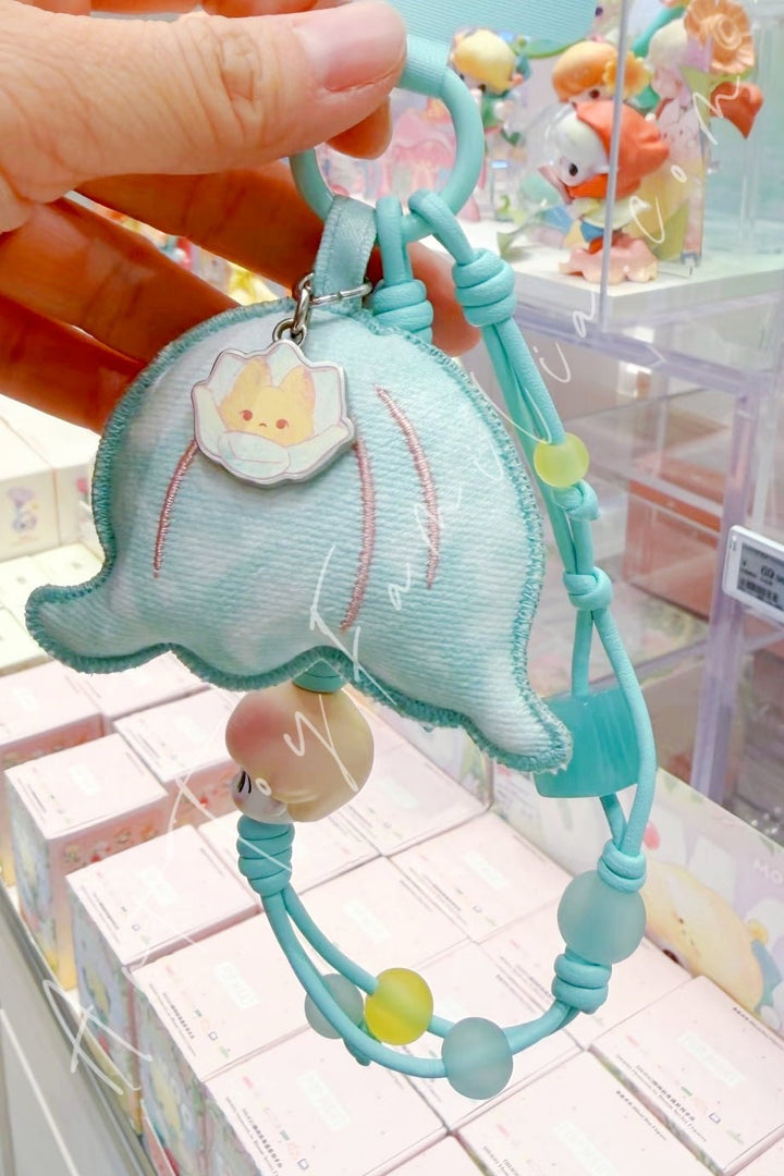 POP MART - Dimoo Moments in Bloom Series Decorative Charm Light Up Spring(Secret)