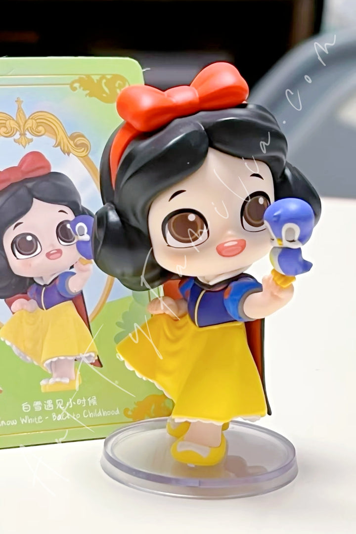 Popmart Disney 100th Anniversary Princess Childhood Series Blind Box Snow White Back to Childhood (Secret)