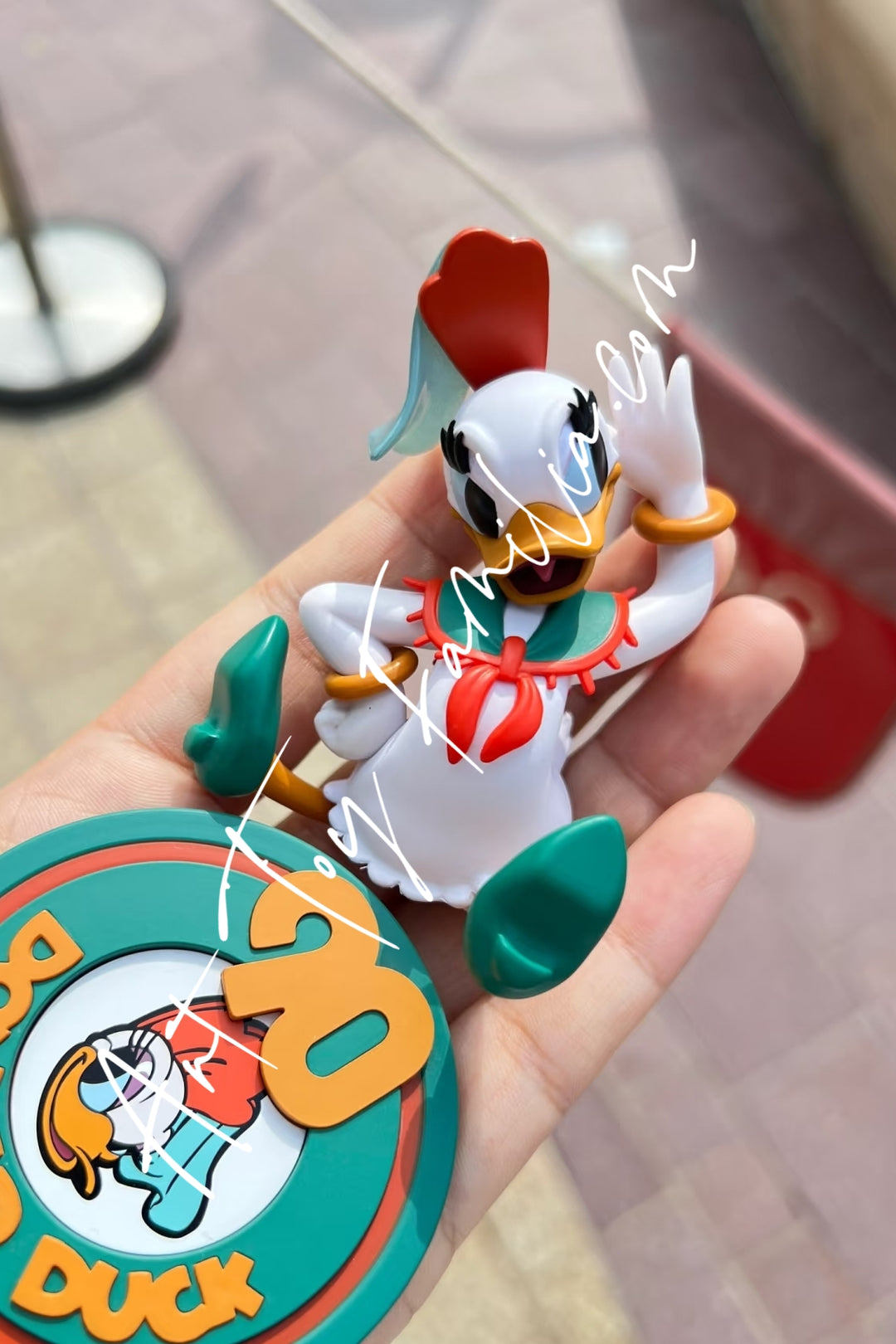 Popmart Disney Donald Duck 90th Anniversary Series Daisy-1937 Don Donald
