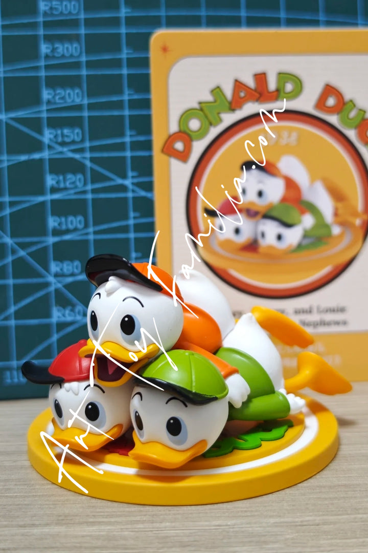 Popmart Disney Donald Duck 90th Anniversary Series Huey Dewey And Louie-1938 Donald's Nephews