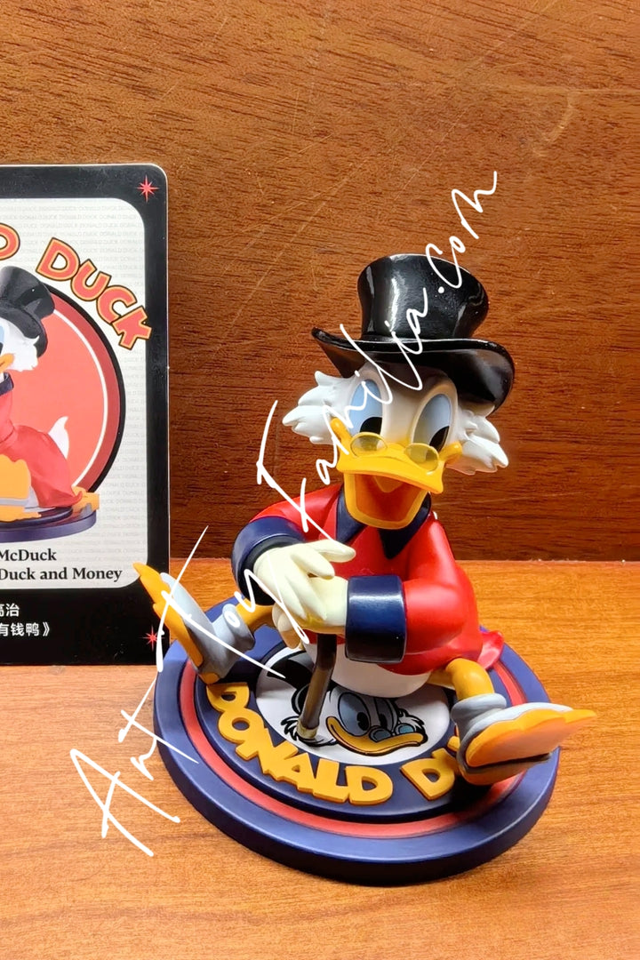 Popmart Disney Donald Duck 90th Anniversary Series Scrooge McDuck-1967 Scrooge McDuck And Money