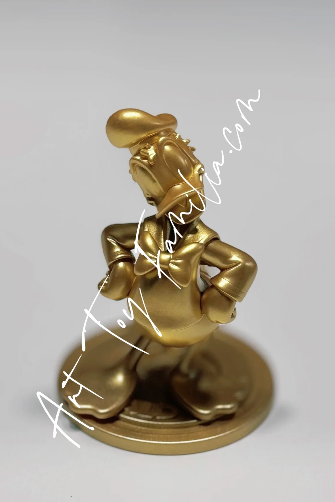 POP MART Disney Donald Duck 90th Anniversary Series – Art Toy Familia