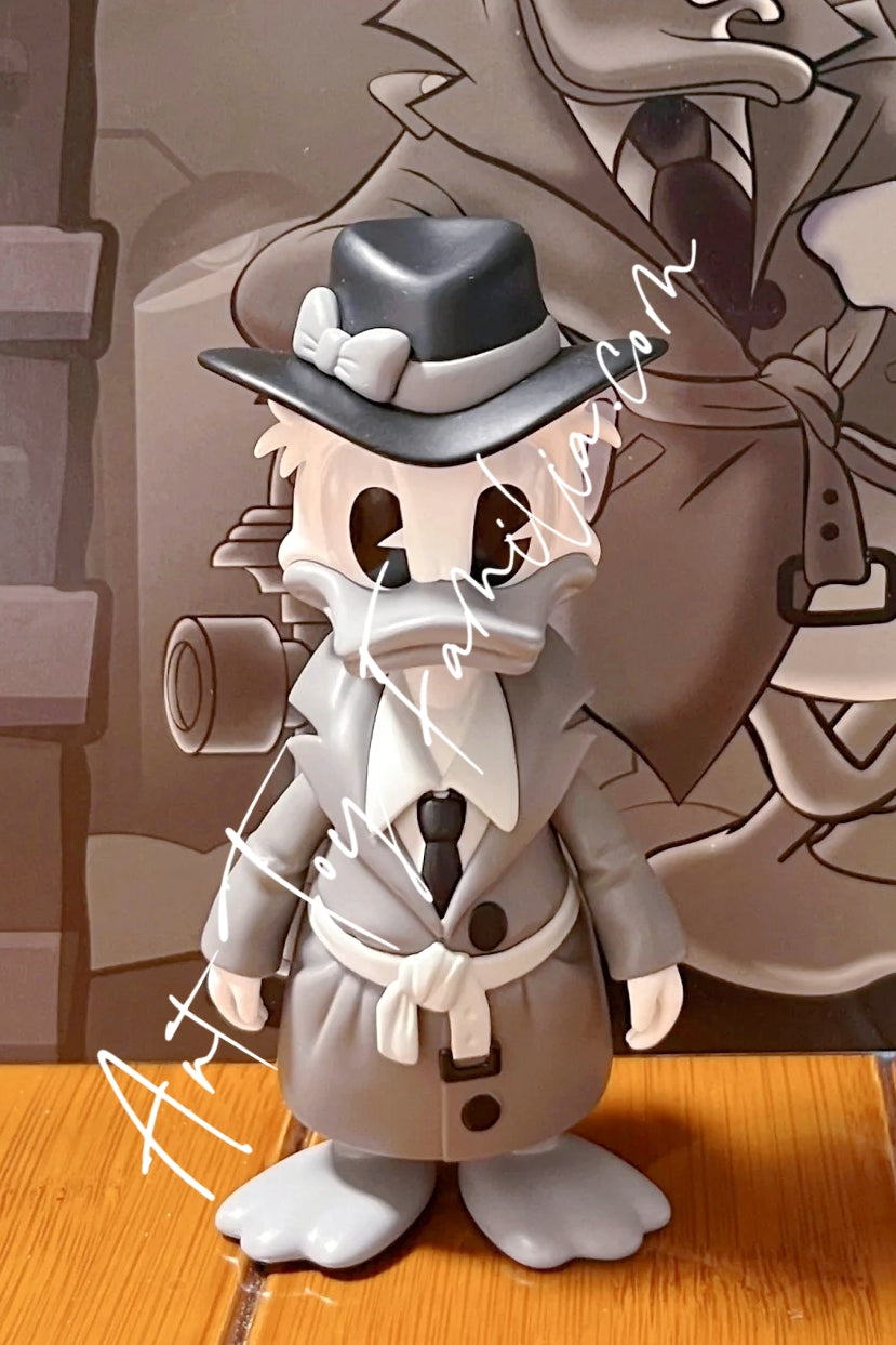 Popmart Disney Donald Duck Detective Trendy Figurine