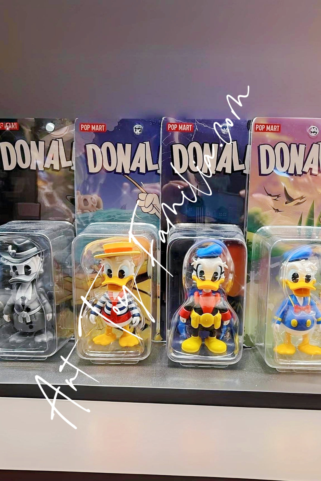 Popmart Disney Donald Duck Trendy Figurine