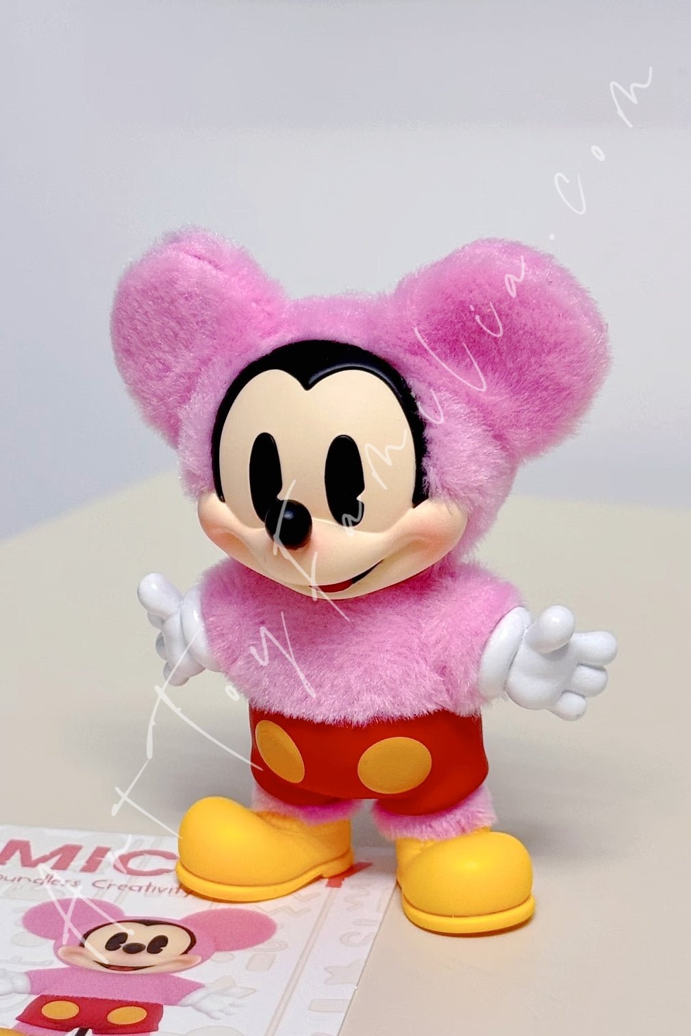 POP MART - Disney Mickey Boundless Creativity Series - 创意无界系列 Felt Mickey - 毛毡米奇