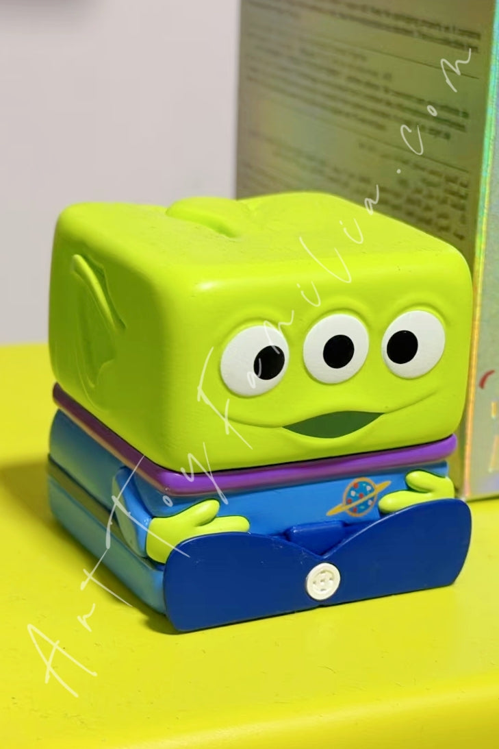 Popmart Disney/Plxar Pop Cube-3 Series Alien