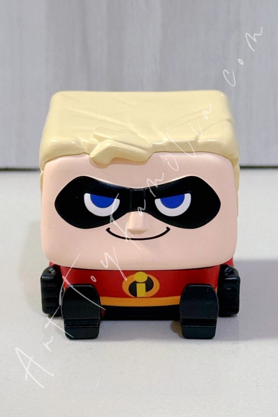 POP MART - Disney/Plxar Pop Cube - 3 Series - 迪士尼/皮克斯Pop Cube - 3系列 Bob Parr - 超能先生