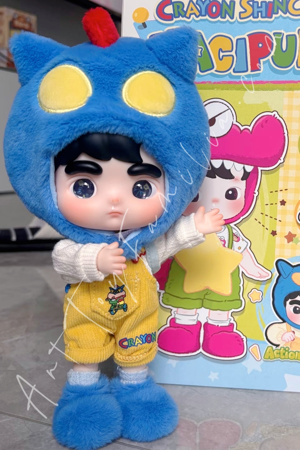 Popmart Hacipupu × Crayon Shin-chan Series 1/8 Action Figure Action Kamen