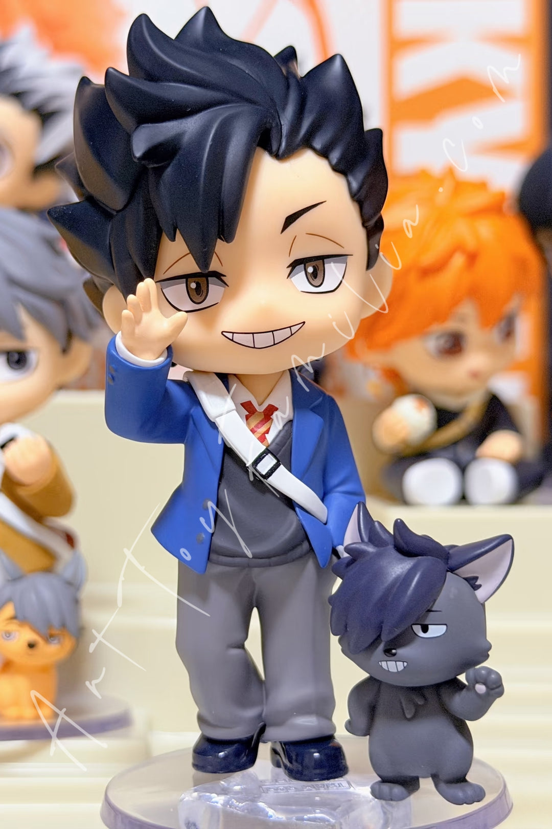 Popmart Haikyu!! Off-Court Vibes Series Figures Tetsuro Kuroo