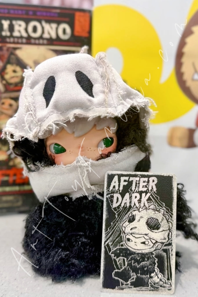 Popmart Hirono After Dark Series Plush Doll Pendant Old Dream (Secret)