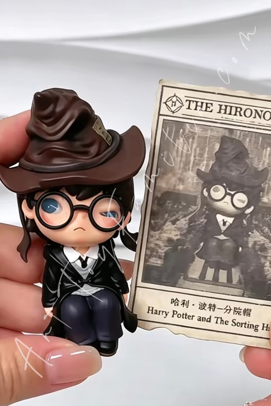 Popmart Hirono × Harry Potter Series Figures Harry Potter and The Sorting Hat