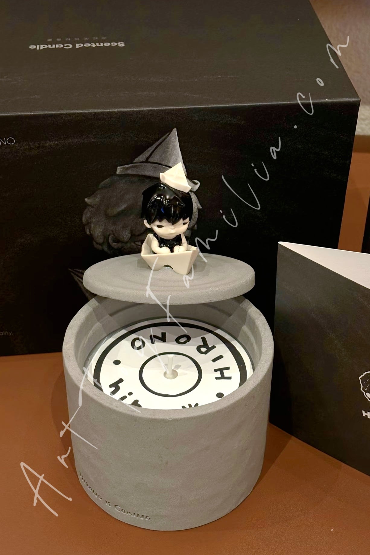 POP MART Hirono Is Coming Series-Unkonw Journey Scented Candle