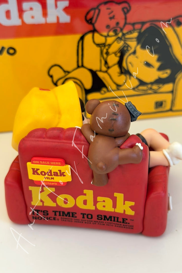 Popmart Hirono × Kodak Click Figure