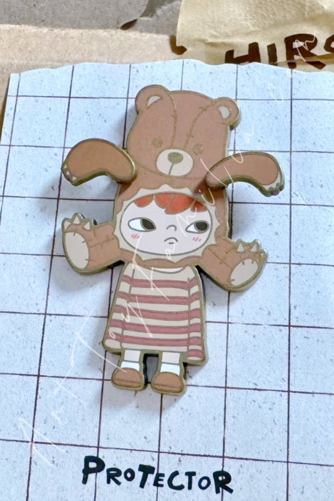 Popmart Hirono Little Mischief Series Metal Badge Protector