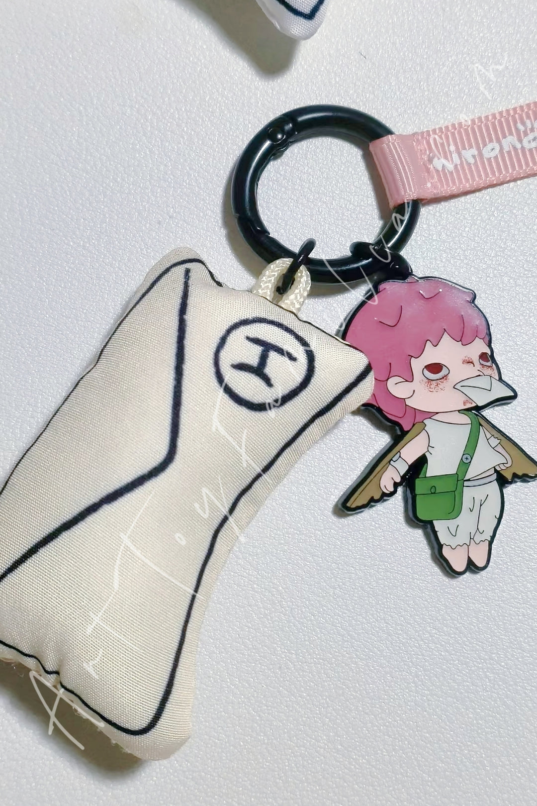 Popmart Hirono Mime Series Keychain Seeker