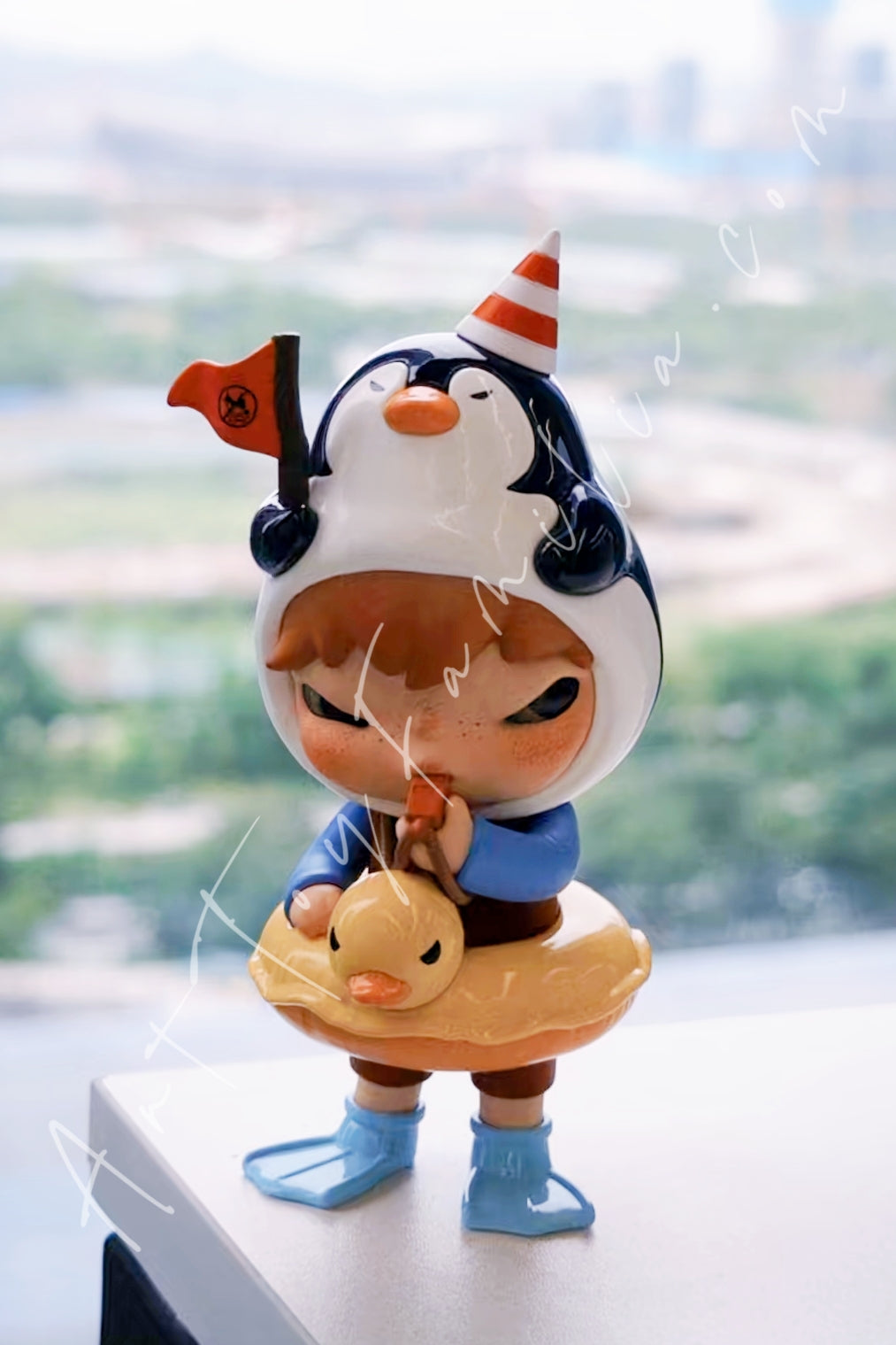 Popmart Hirono Penguin Lifeguard Figurine