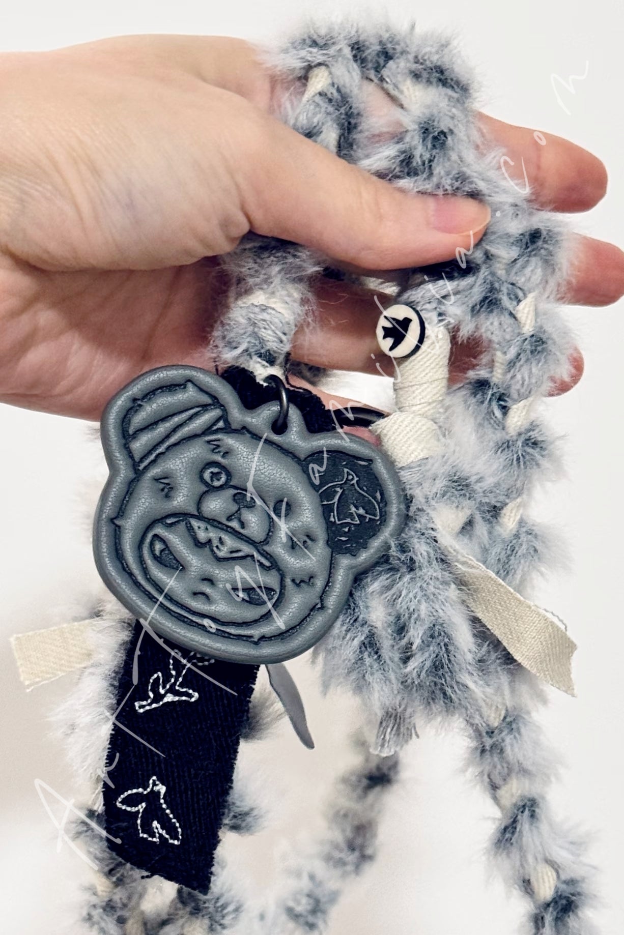 Hirono Road Journal Series Phone Lanyard | POP MART – Art Toy Familia