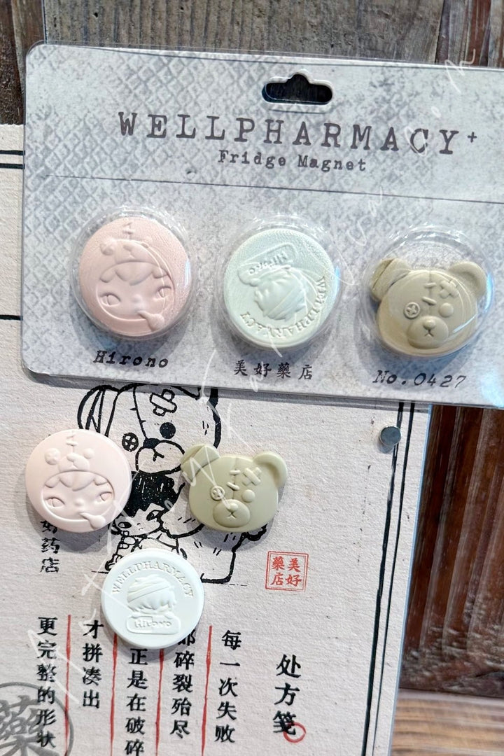POP MART - Hirono Wellpharmacy Series Fridge Magnet - 美好药店系列小药片冰箱贴
