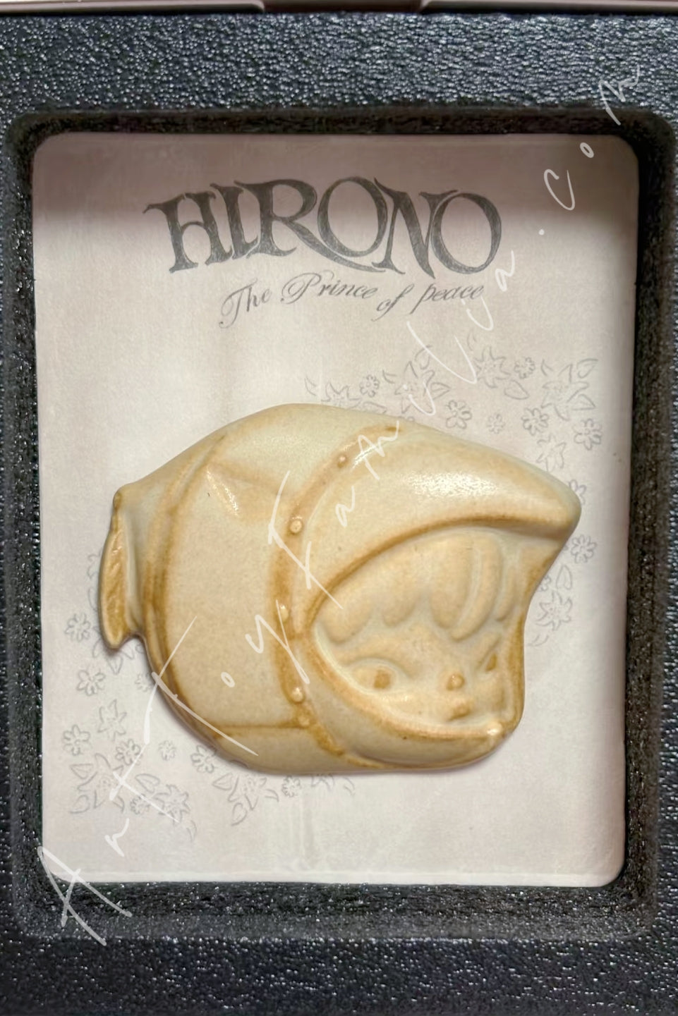 Popmart Hirono Whisper Within Ceramic Badge Blind Box The Unfallen Wing