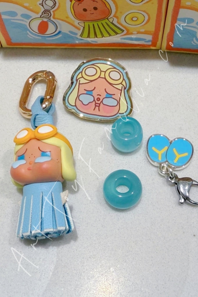Popmart Island Vacation Series Decorative Accessory Crybaby Sun Bath