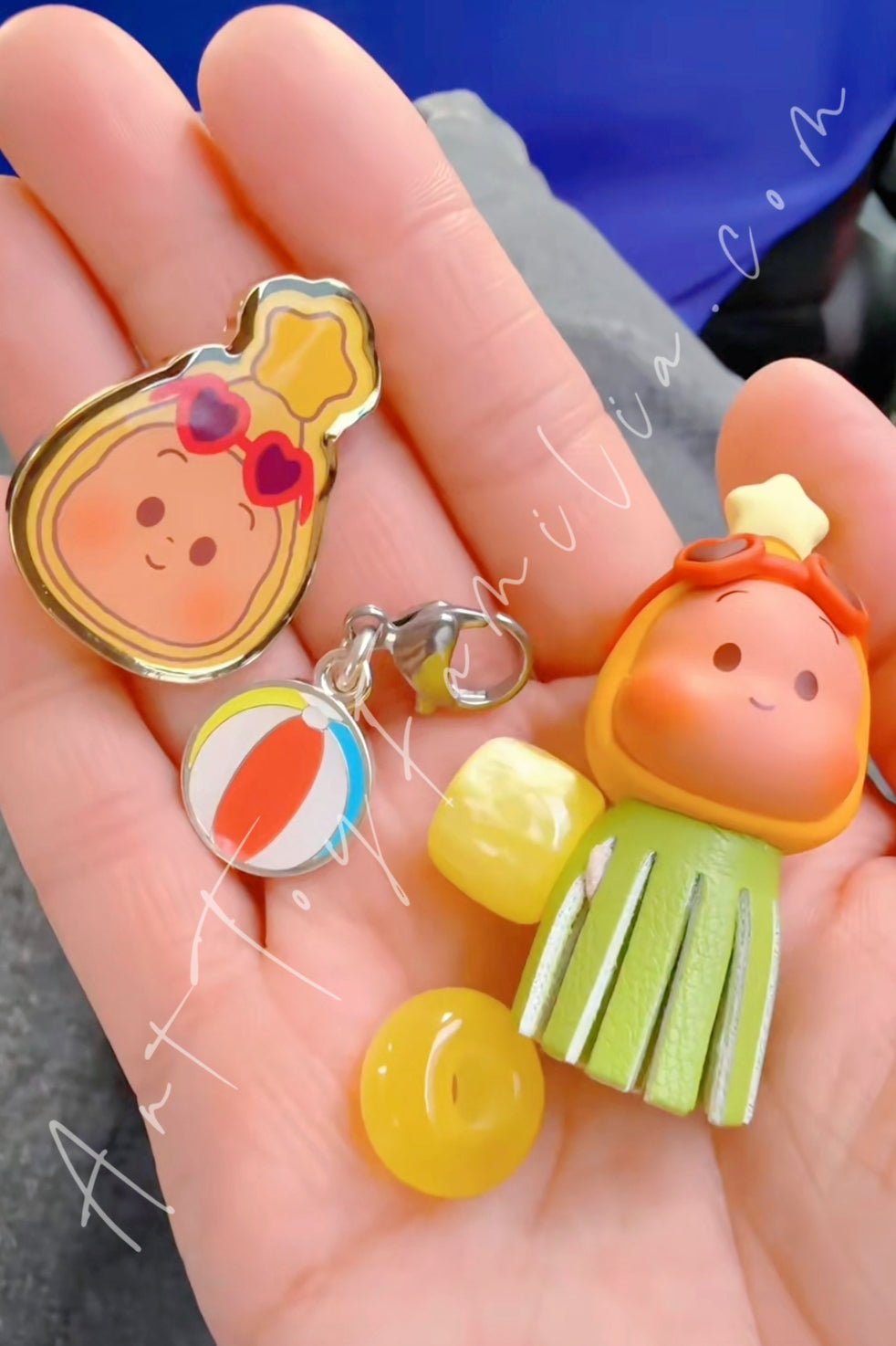Popmart Island Vacation Series Decorative Accessory Twinkle Twinkle Sailing Day