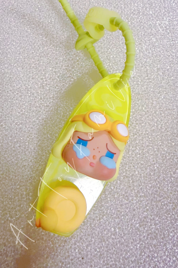 Popmart Island Vacation Series Decorative Charm Crybaby Sun Bath