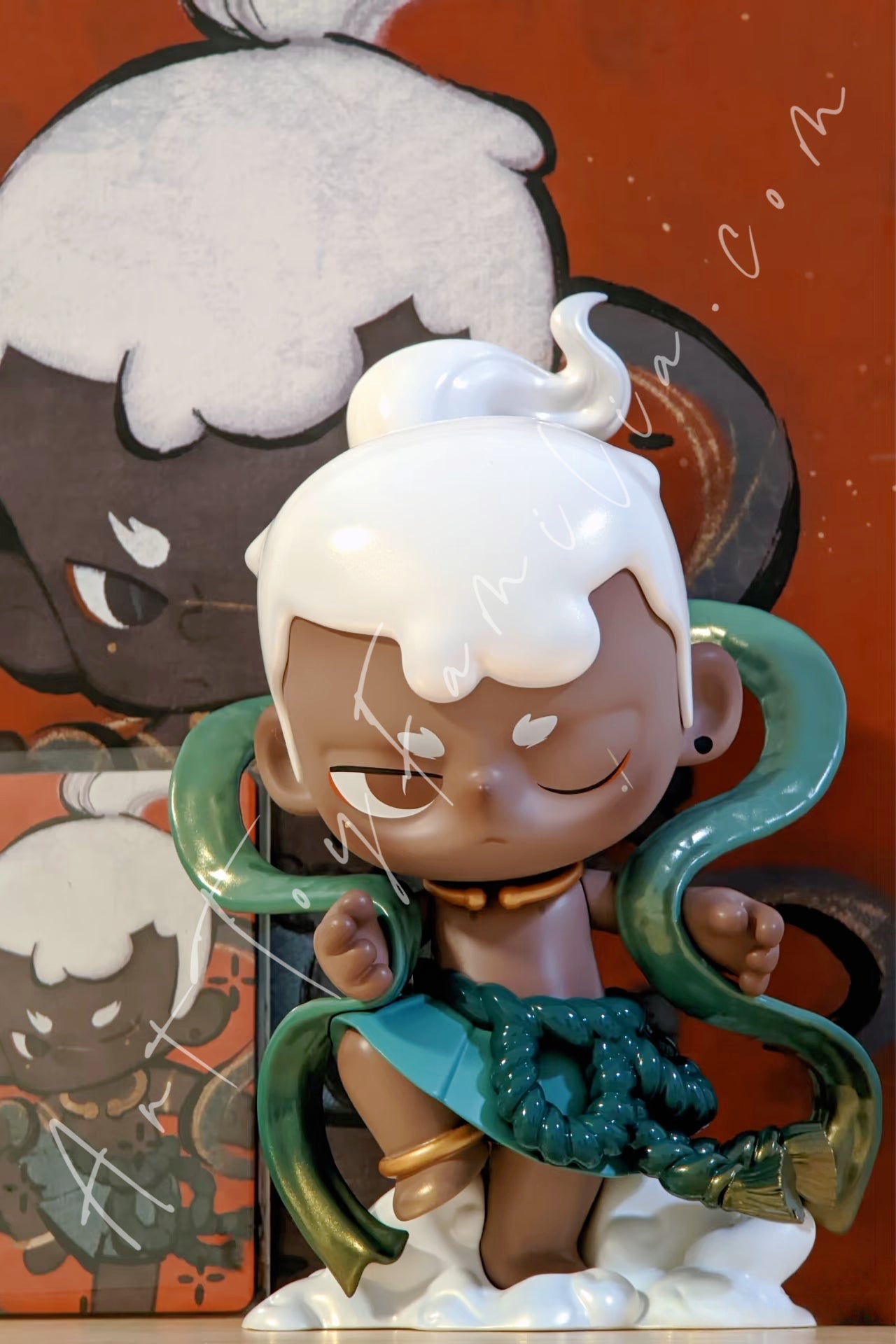 Kubo Auspicious Serpent Bestowing Blessings | POP MART – Art Toy