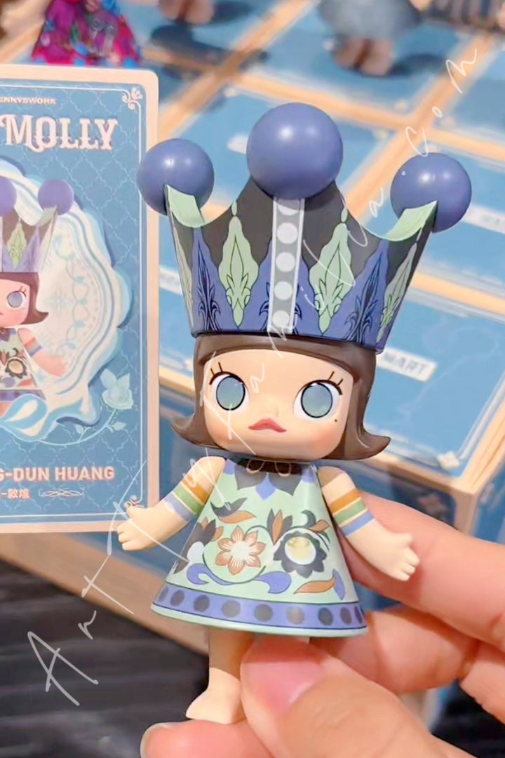 Popmart MEGA Royal Molly 100% Series 1 Saone Chang DunHuang
