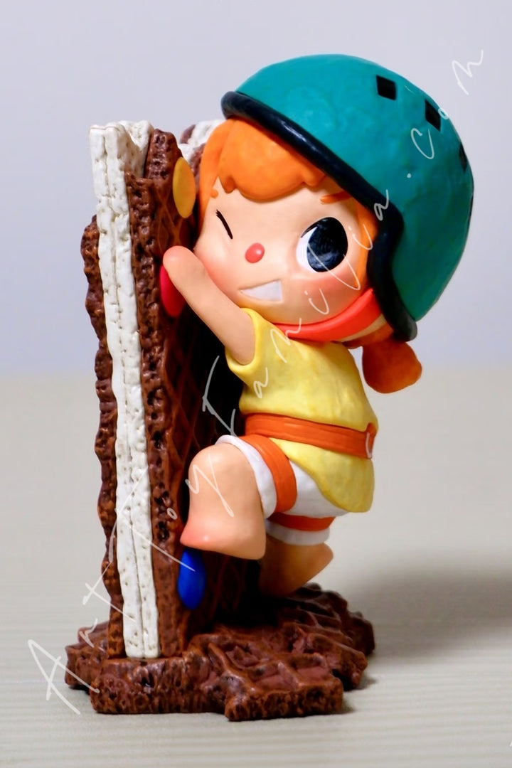 Popmart Merodi Snack Time Series Figures Climbing Master
