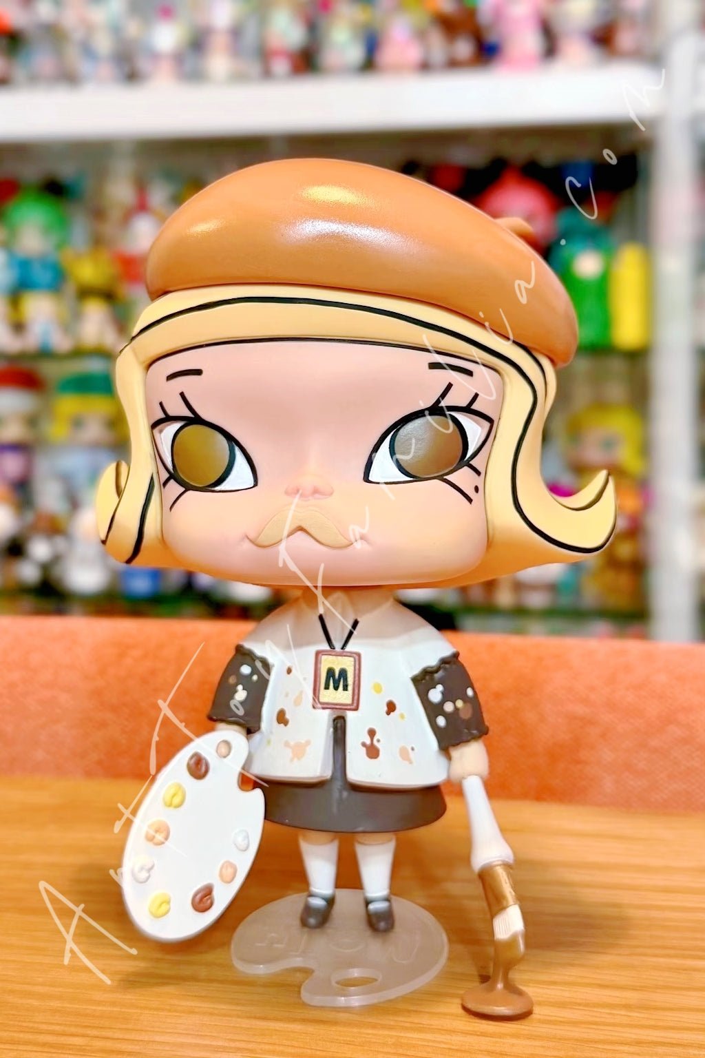 POP MART - Molly 20th Anniversary Series Molly The Painter “She is from 2006” - 元年小画家复刻 - 她来自2006 Chocolate Ver.(Secret) - 巧克力版