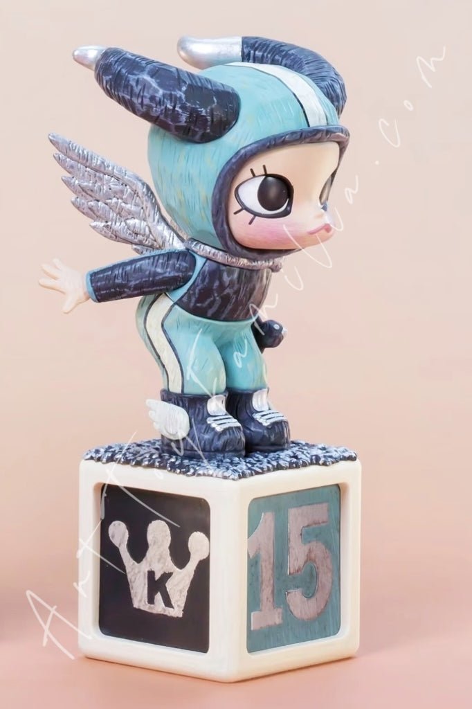 MOLLY Anniversary Statues Classical Retro 2 Series Figures | POP