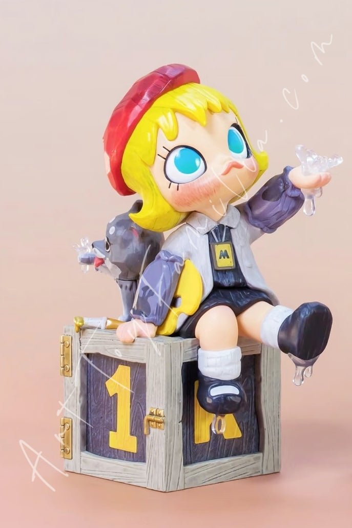 MOLLY Anniversary Statues Classical Retro 2 Series Figures | POP
